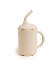 Stor kopp med sugerør - Light sand