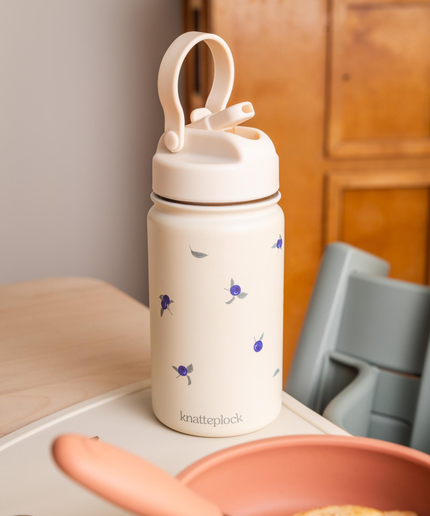 Isolert sugerørsflaske  - Blueberry forest Knatteplock